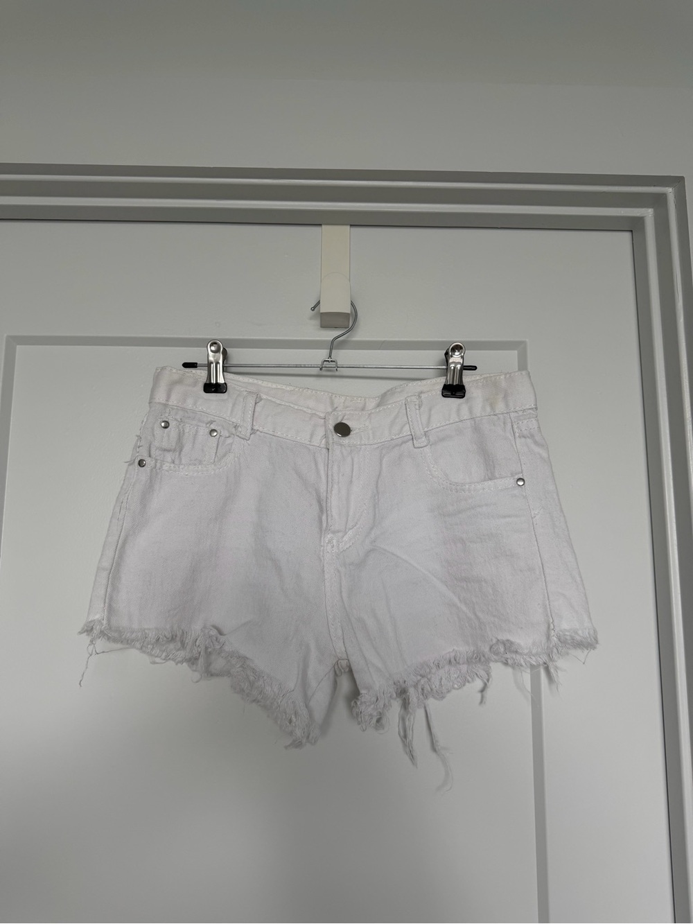 White Frayed Hem Women’s Denim Shorts